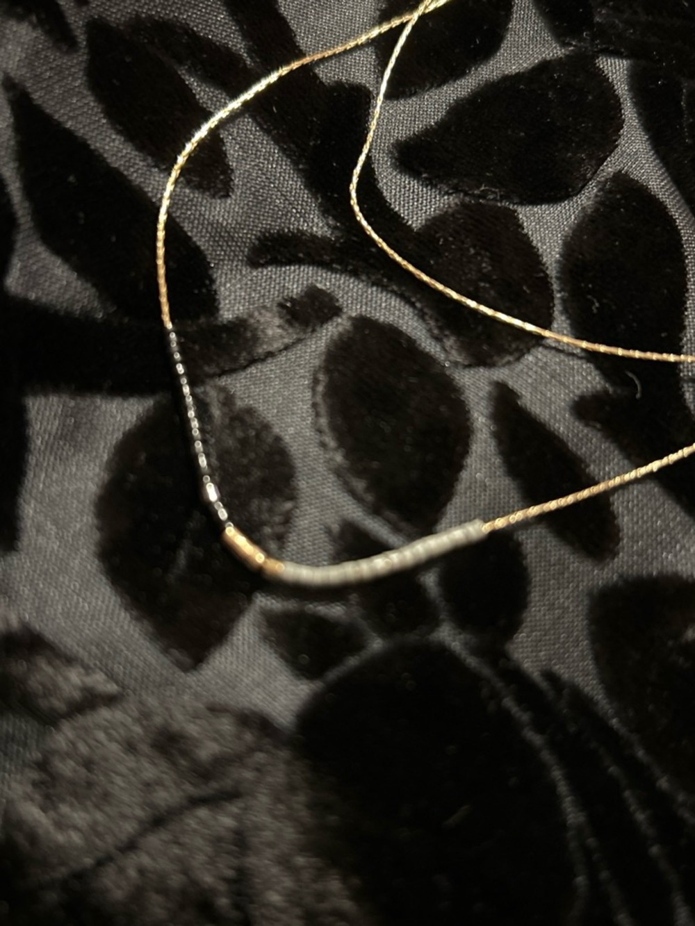 Gold Layered Pendant Necklace - Unbranded - Picture 2 of 2